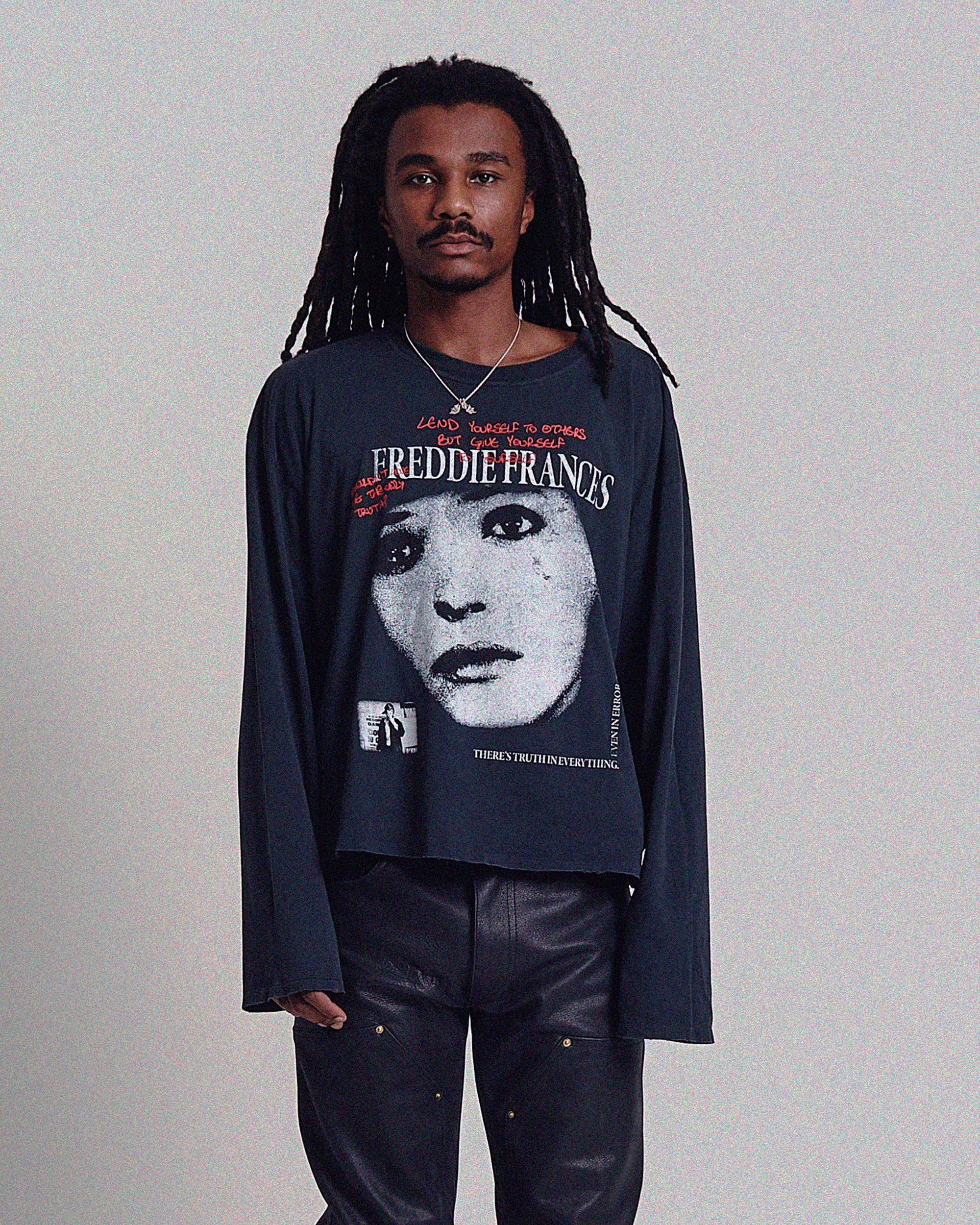Vivre Sa Vie L/S T-Shirt