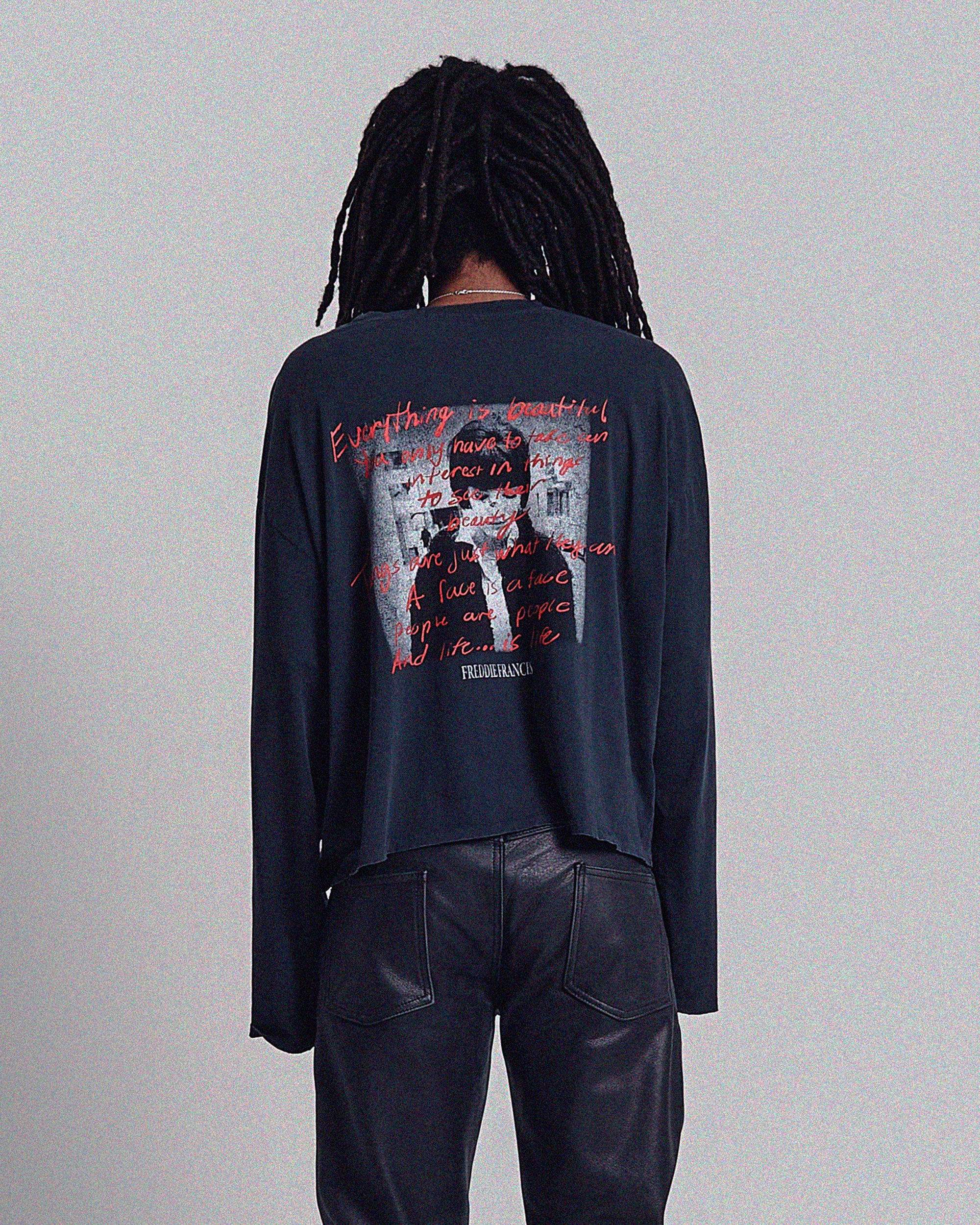 Vivre Sa Vie L/S T-Shirt